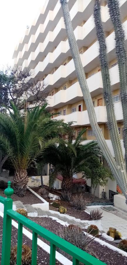 Close To Yumbo,free Parking Huoneisto *
